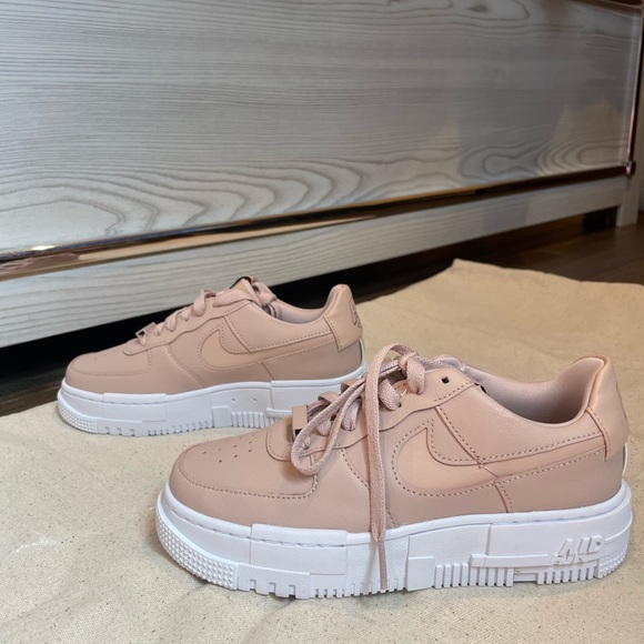 Nike Air Force 1 Pixel - Picture 3 of 5